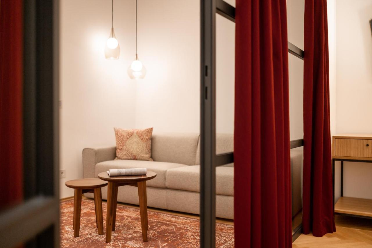 Kuntino Suites Мерано Экстерьер фото