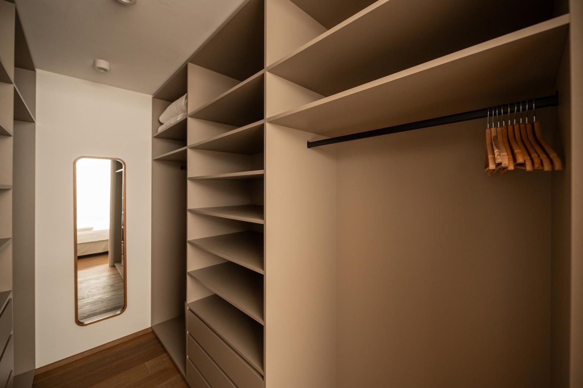 Kuntino Suites Мерано Номер фото